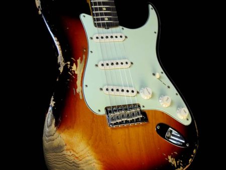 Fender Custom Shop  60 Stratocaster Relic Electric Guitar Aged 3-Tone Sunburst Supply